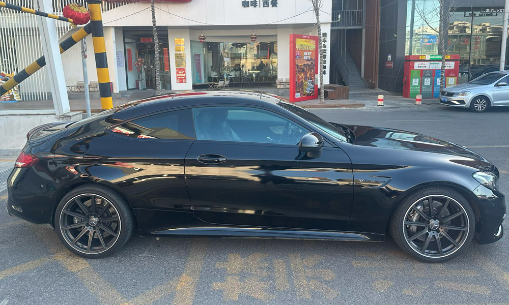 京牌奔驰 AMG C63租车