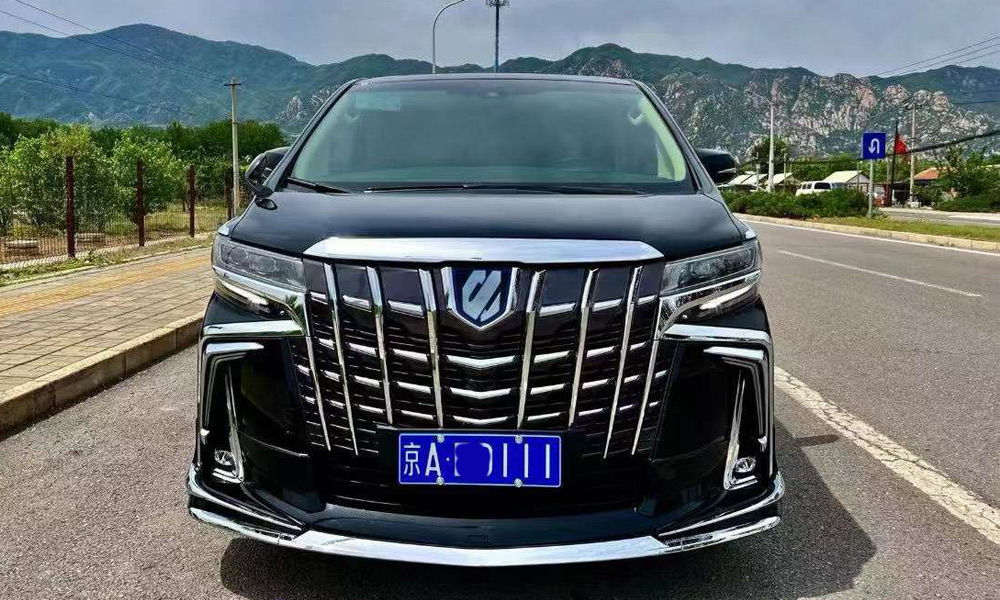 京牌丰田埃尔法租车