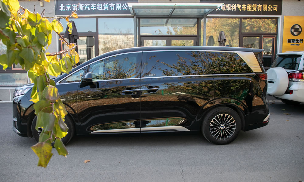 京牌腾势D9租车
