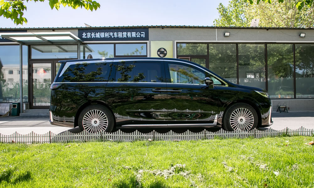 京牌岚图梦想家租车