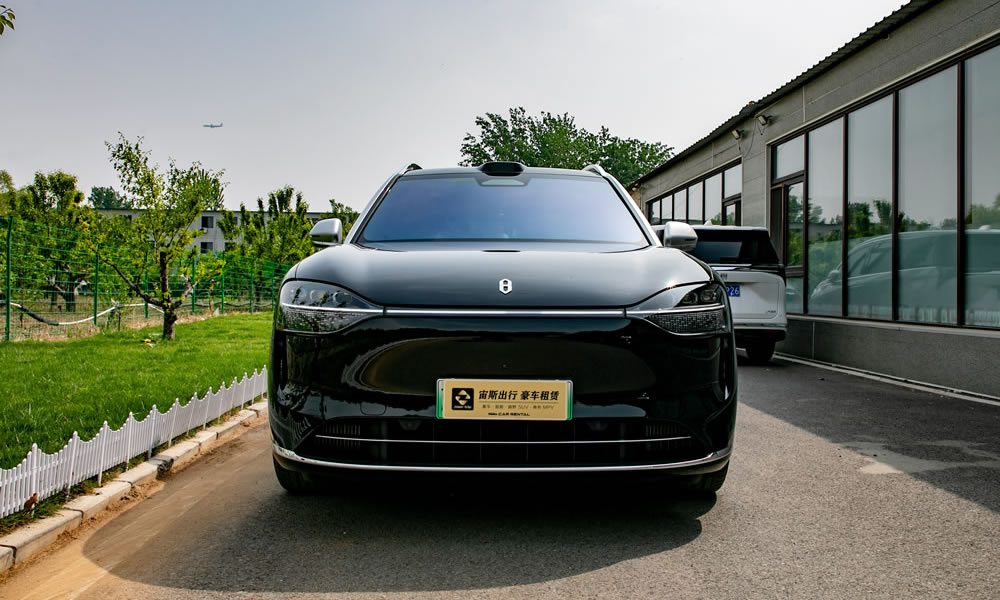 问界 M9